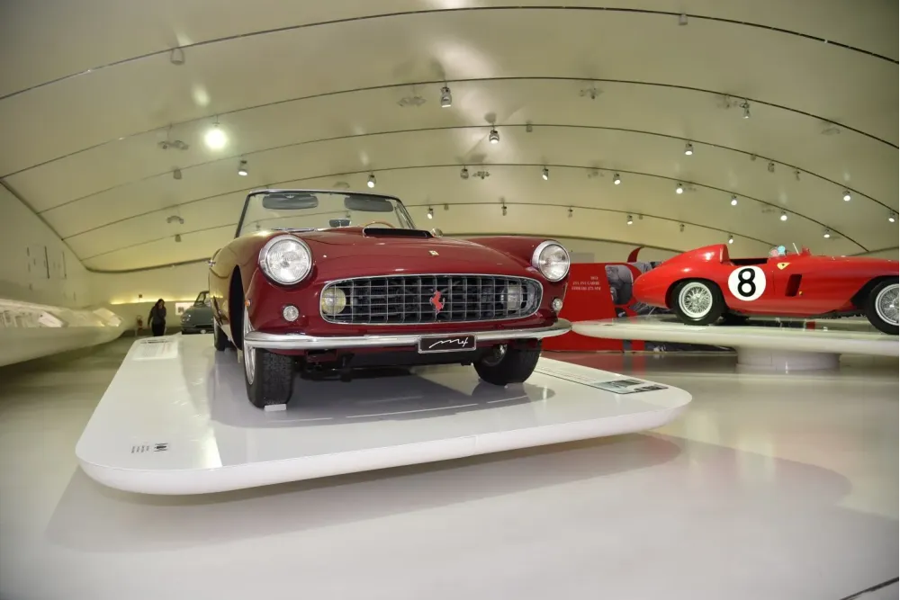 Ferrari 250 GT Cabriolet