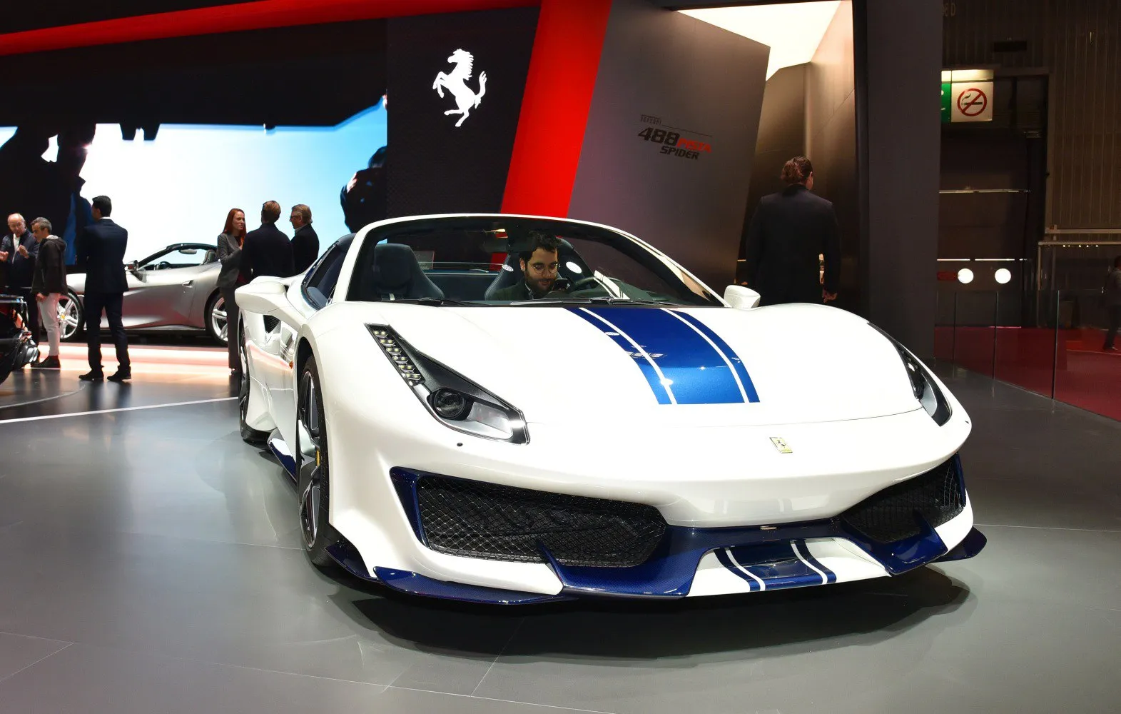 Ferrari 488 Pista Spider