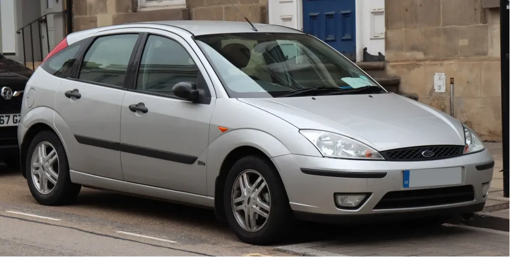Ford Focus Hatchback I