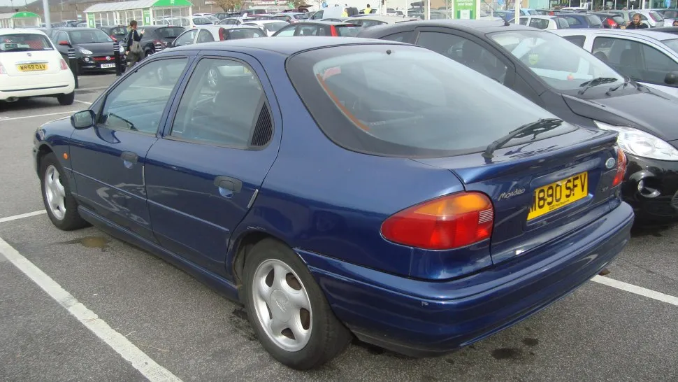 Image for Ford Mondeo I Hatchback