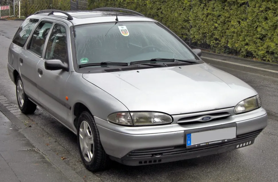 Ford Mondeo I Wagon