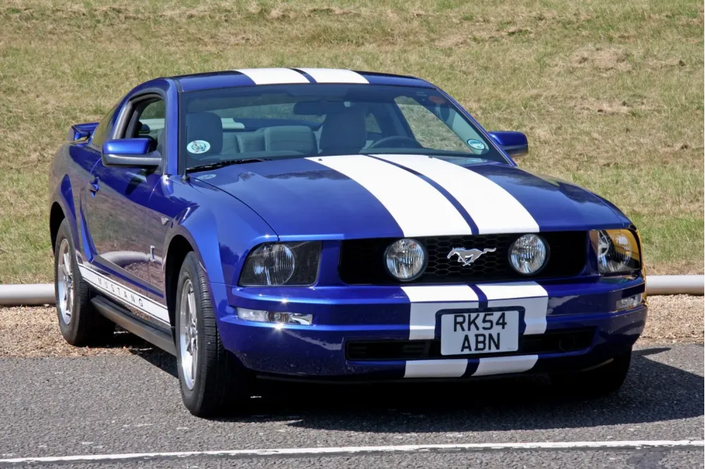 Ford Mustang V