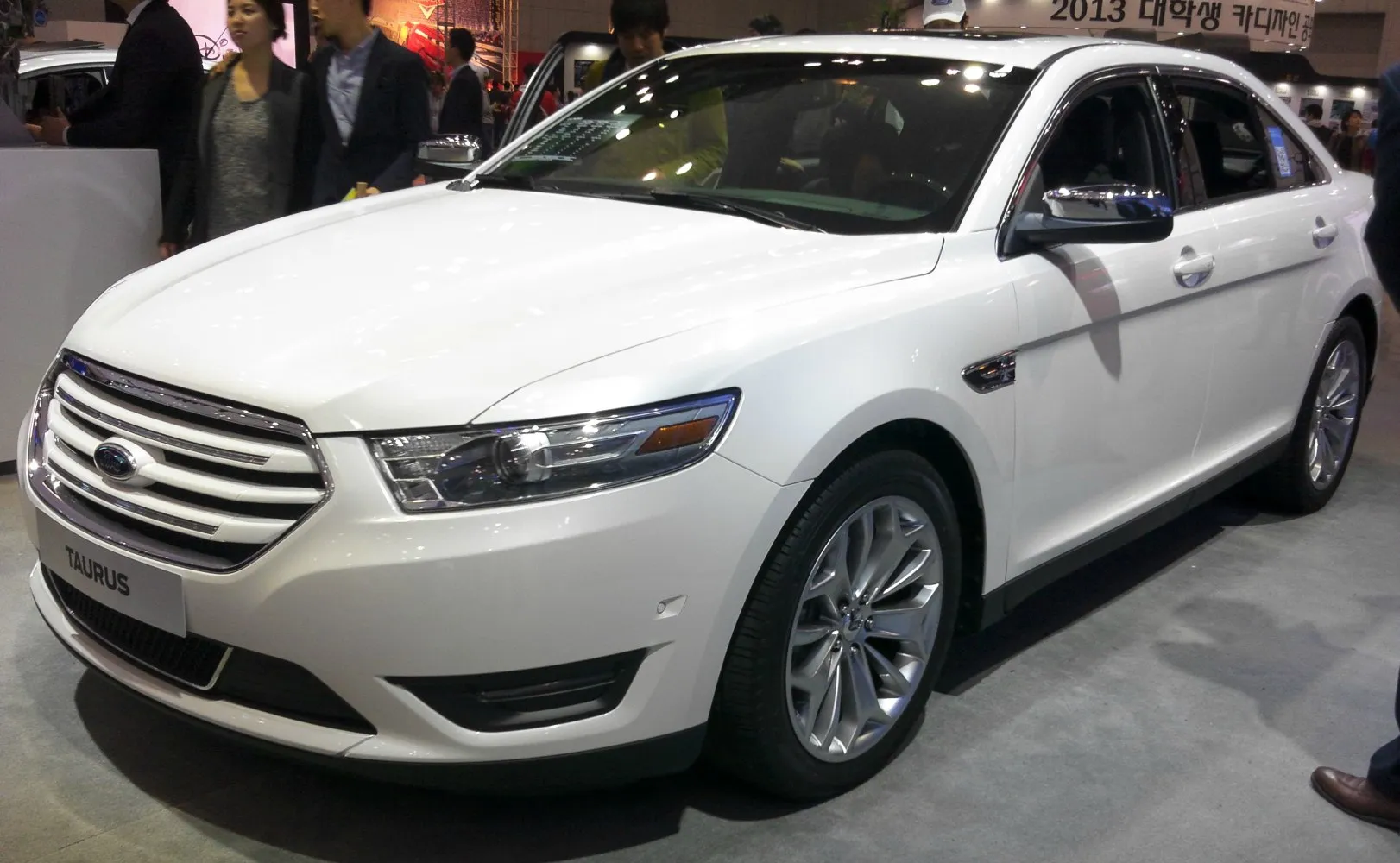 Image for Ford Taurus VI (facelift 2013)