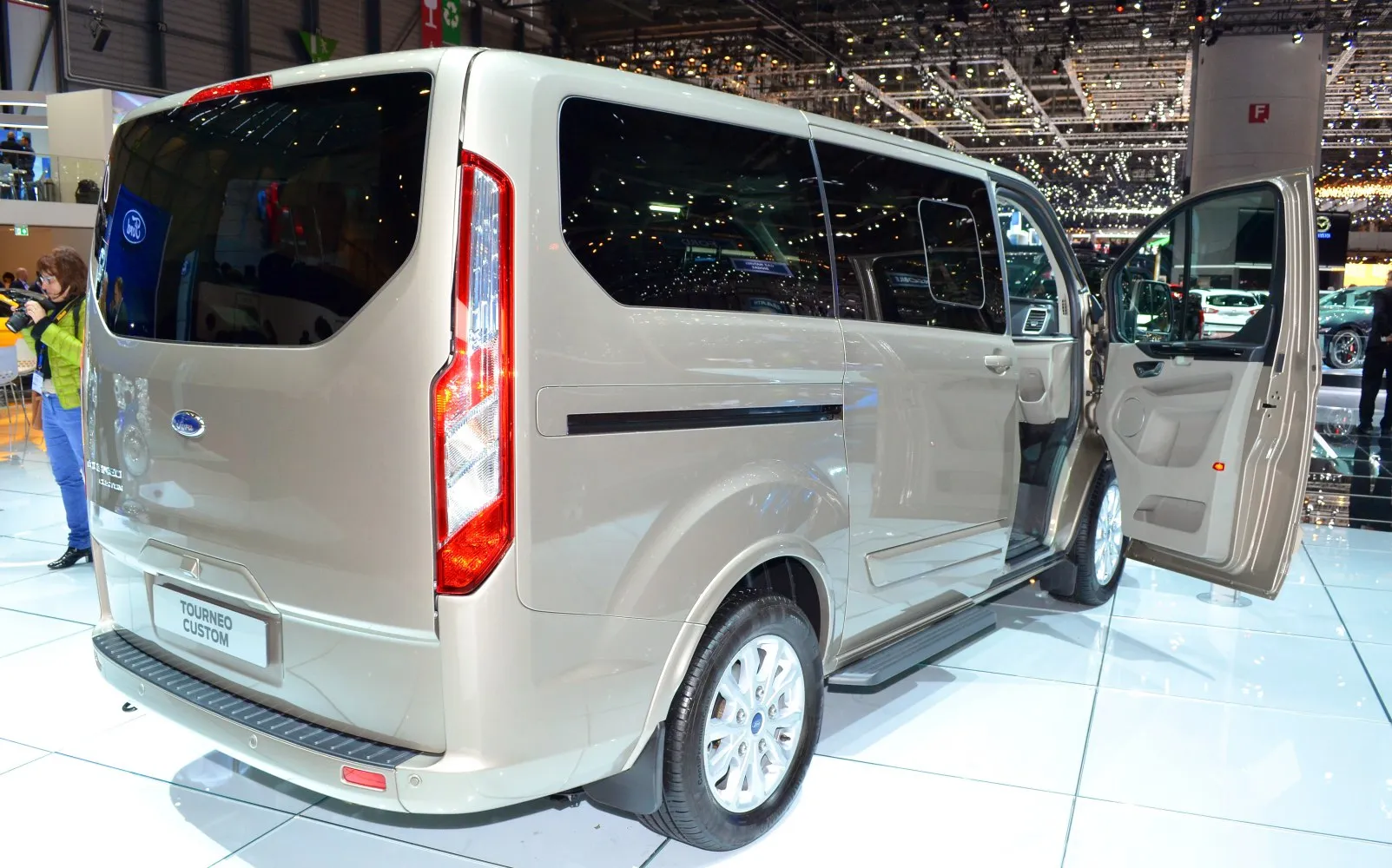 Image for Ford Tourneo Custom I (facelift 2018) L1