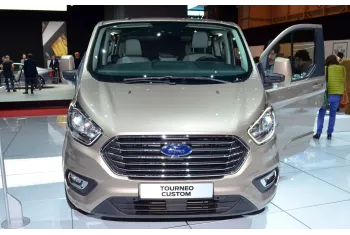 Ford Tourneo Custom I (facelift 2018) L1