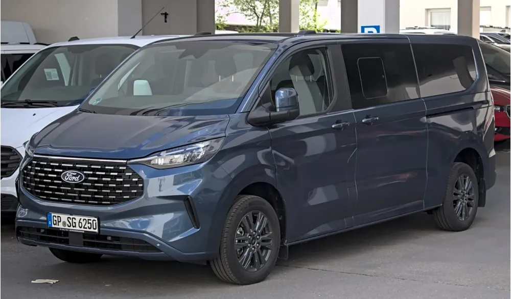 Ford Tourneo Custom II L2