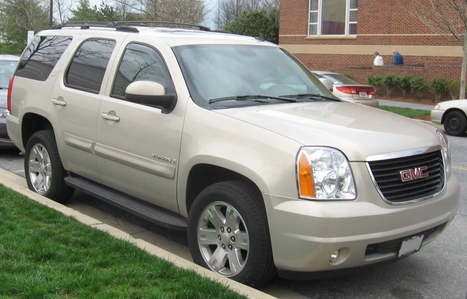 Image for GMC Yukon III (GMT900)