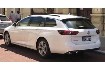Holden Commodore Tourer V (ZB)
