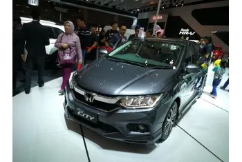 Honda City VI (facelift 2017)