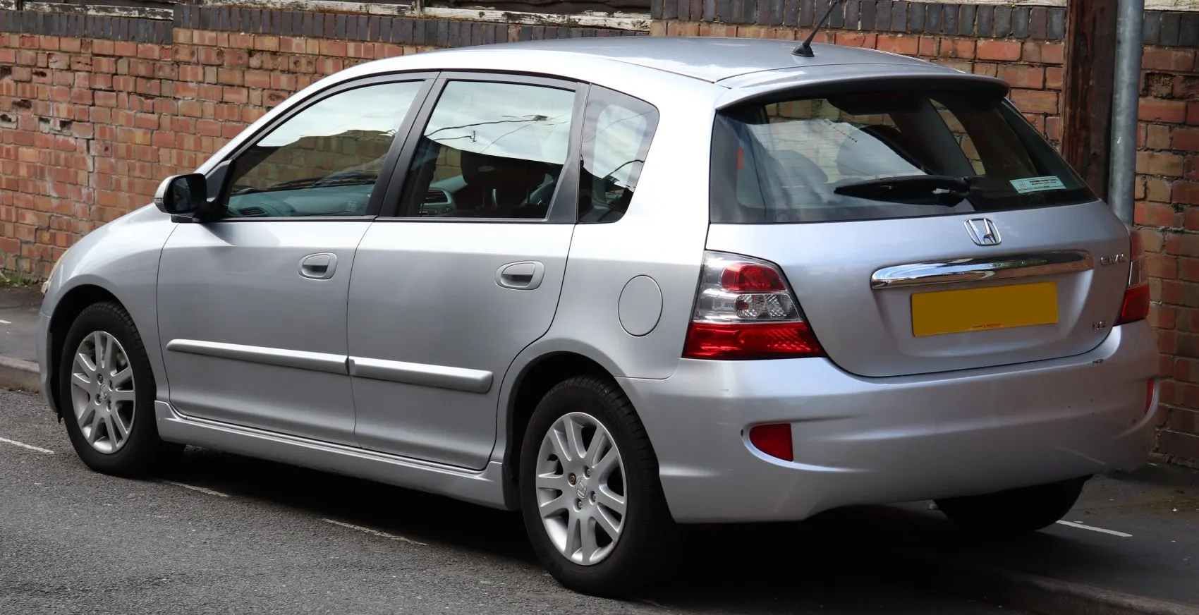 Image for Honda Civic VII Hatchback 5D