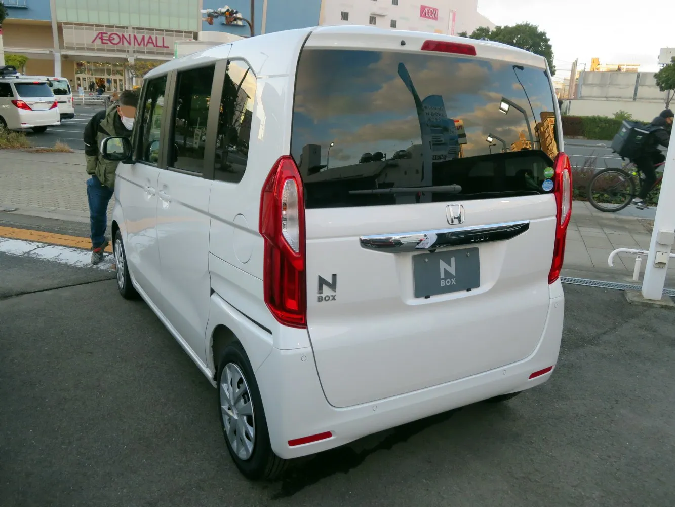 Image for Honda N-Box II (facelift 2021)
