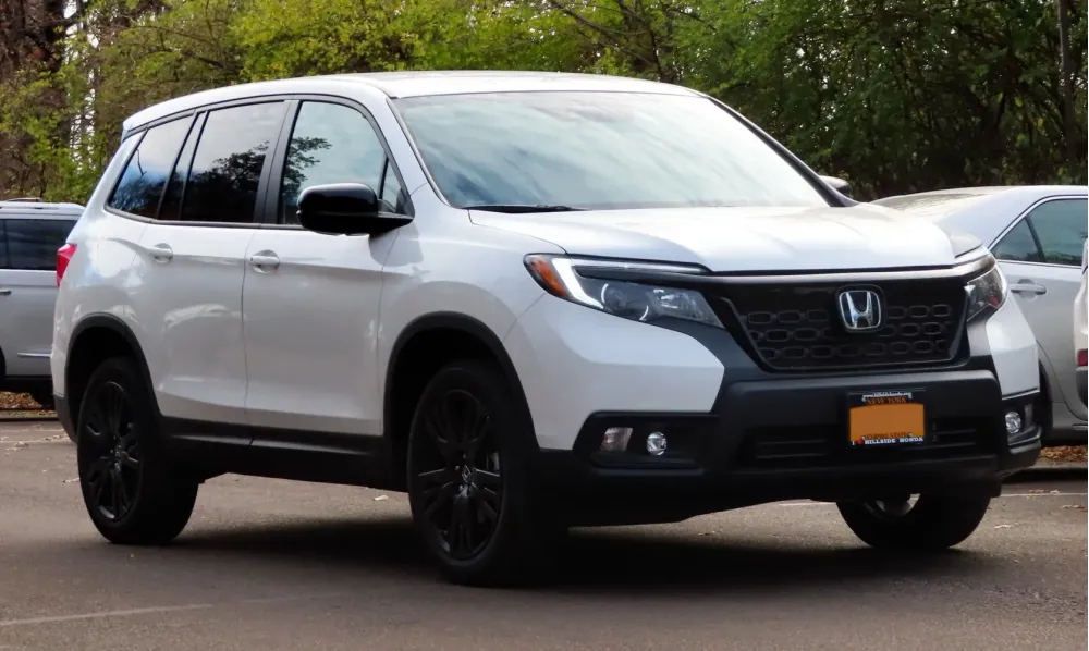 Honda Passport III
