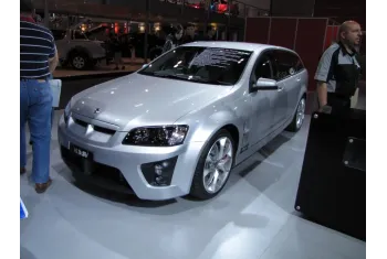 HSV Clubsport Tourer (VE)