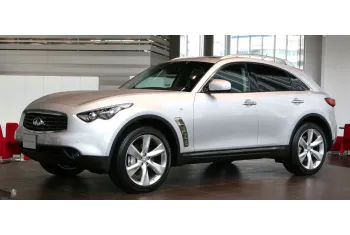 Infiniti FX II