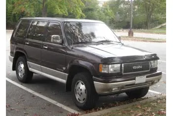 isuzu trooper ubs