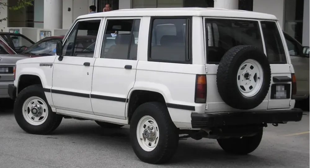 Isuzu Trooper UBS