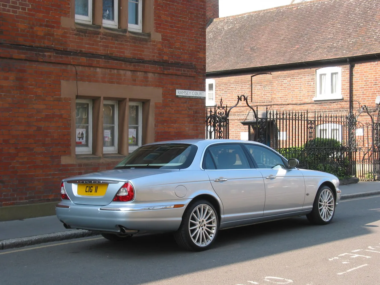 Image for Jaguar XJ X350