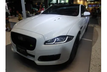 Jaguar XJ X351 facelift 2015