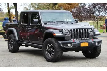 jeep gladiator jt-facelift-2024