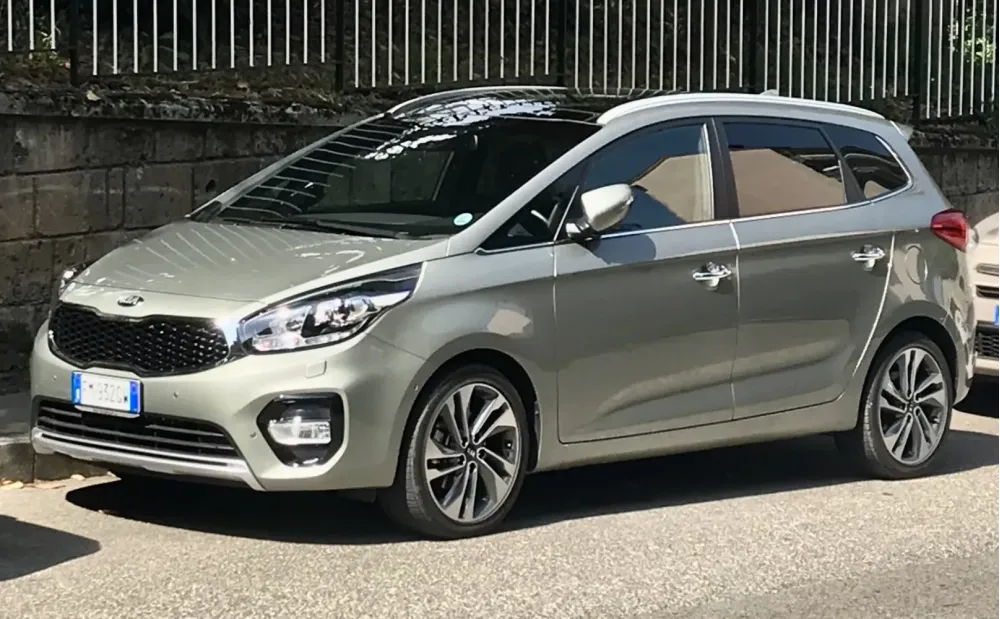 Kia Carens III (facelift 2016)