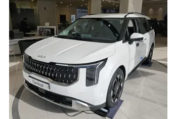 Kia Carnival IV (facelift 2023)