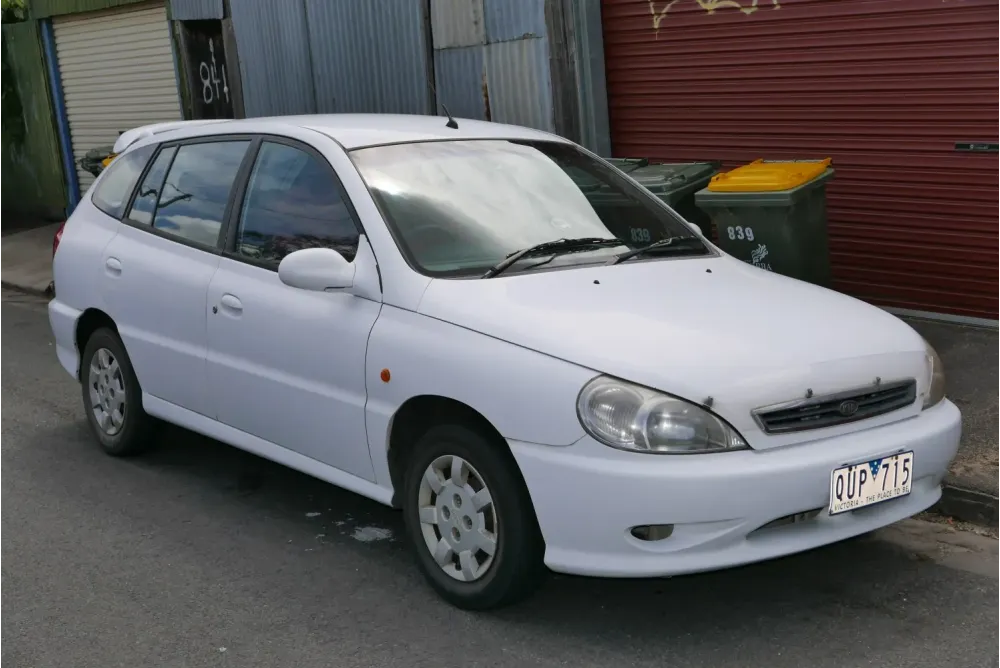 Kia Rio I Hatchback (DC)
