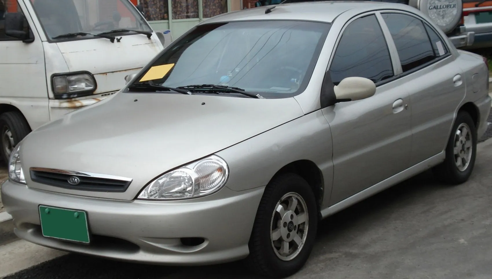 Kia Rio I Sedan (DC)