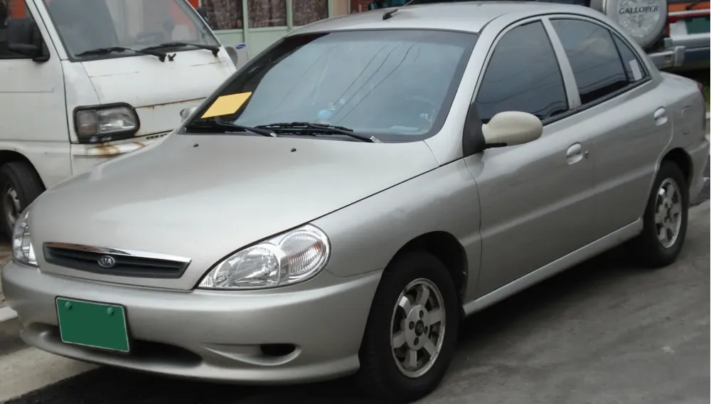 Kia Rio I Sedan (DC)