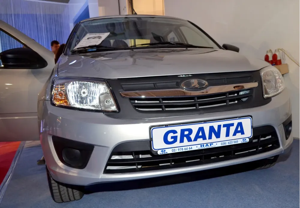 Lada Granta I Hatchback