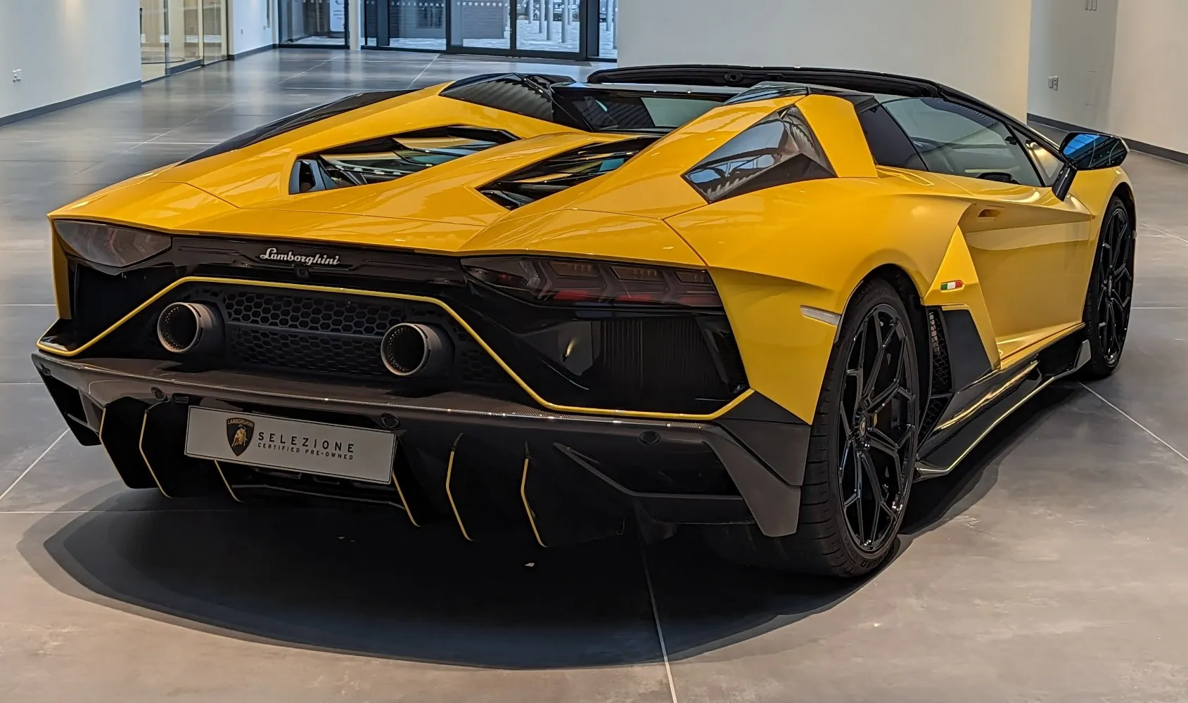 Image for Lamborghini Aventador LP 780-4 Ultimae Roadster