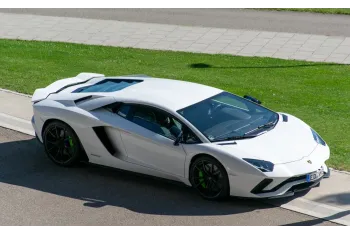 Lamborghini Aventador S Coupe