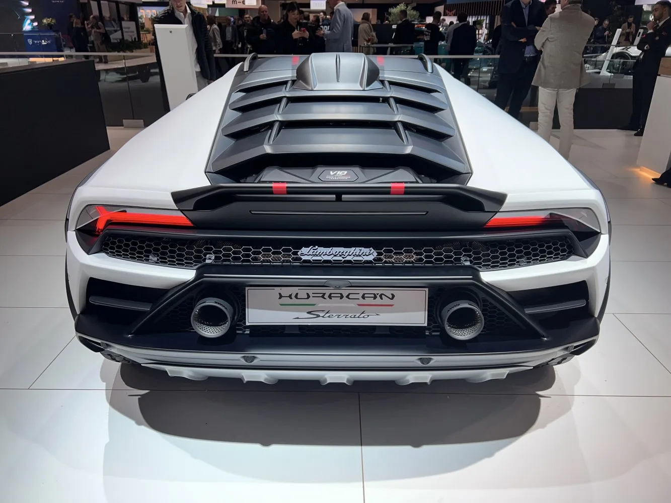 Image for Lamborghini Huracan Sterrato (facelift 2023)