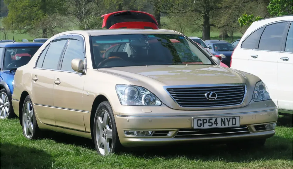 Lexus LS III (facelift 2004)