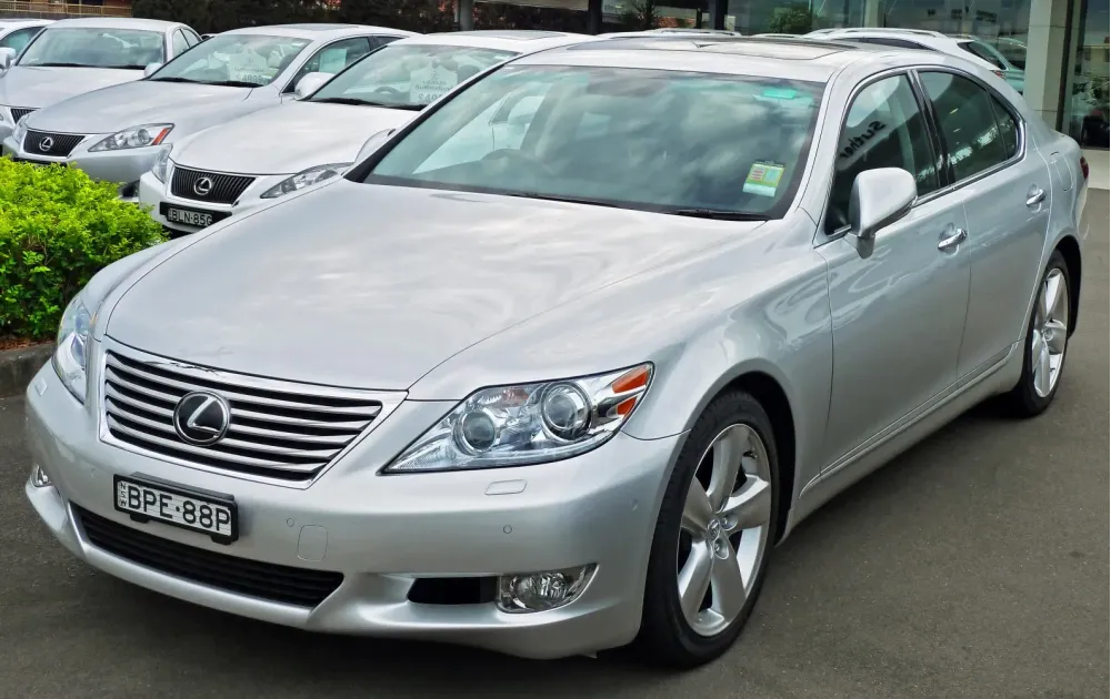 Lexus LS IV (facelift 2009)