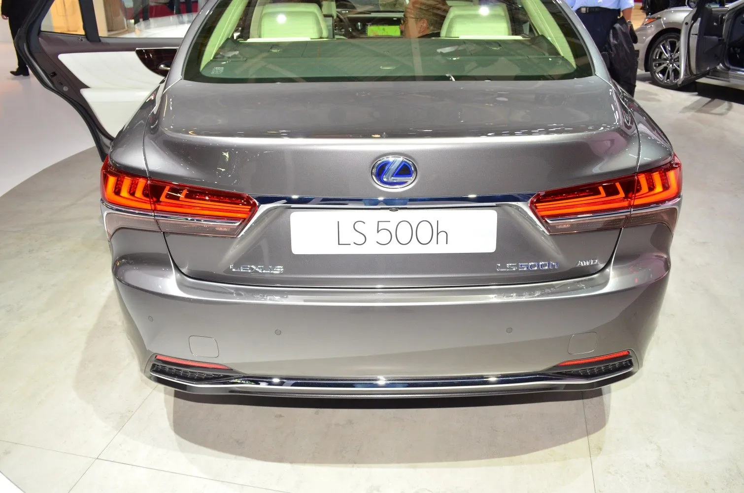 Image for Lexus LS V