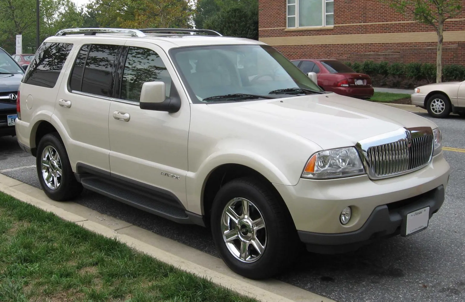 Lincoln Aviator I