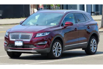 Lincoln MKC facelift 2019