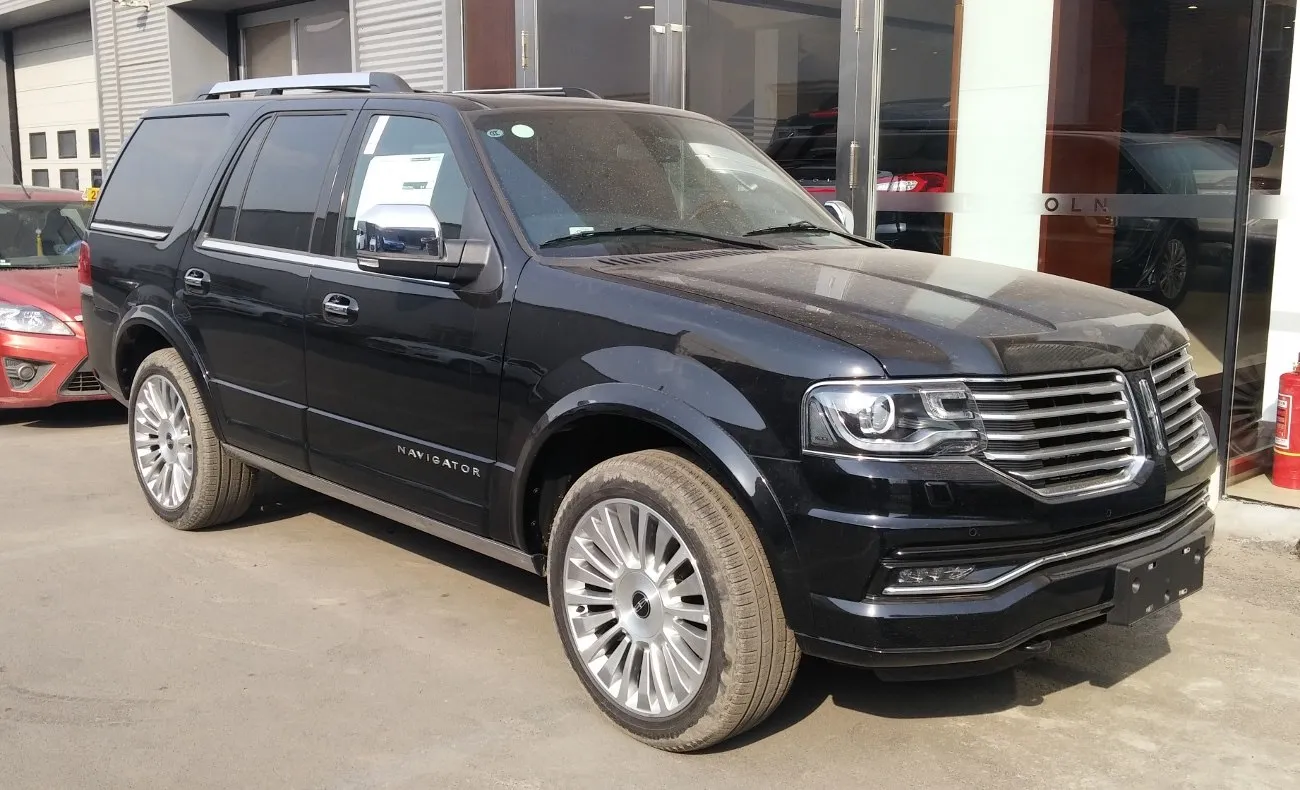 Image for Lincoln Navigator III (facelift 2015)