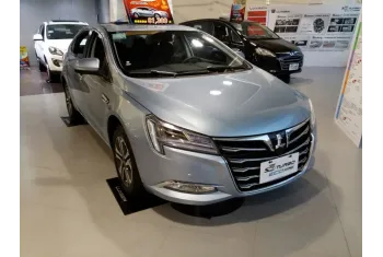 Luxgen S5 facelift 2015