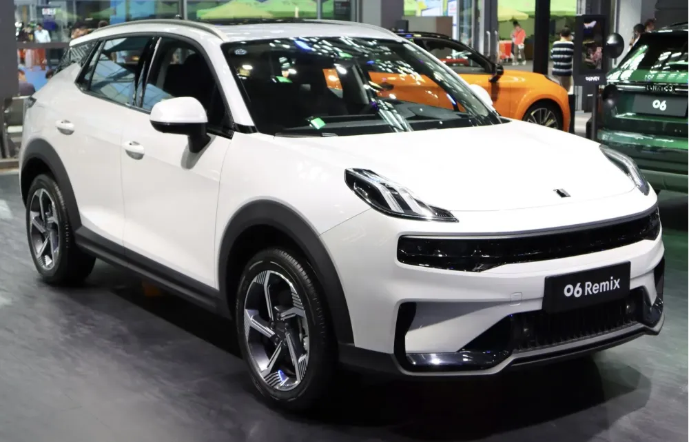 Lynk & Co 06 Remix (facelift 2022)