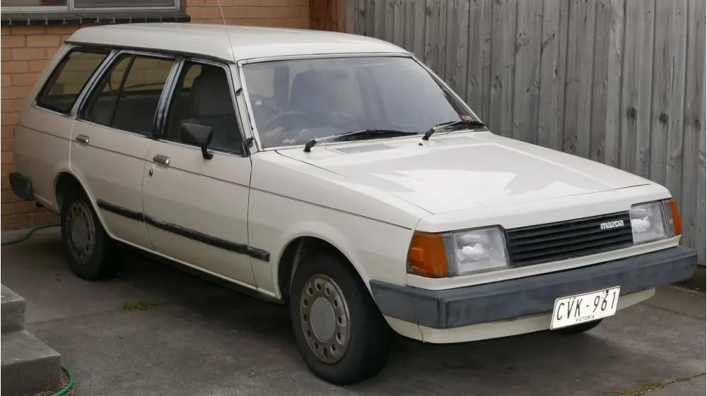 Mazda 323 I Station Wagon (FA)