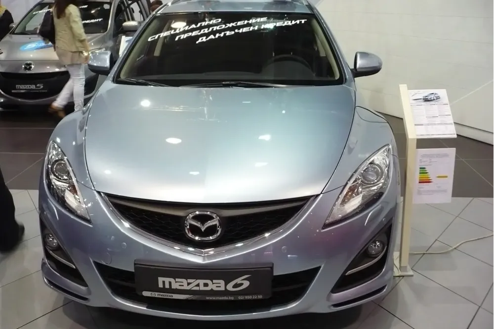 Mazda 6 II Hatchback (GH, facelift 2010)