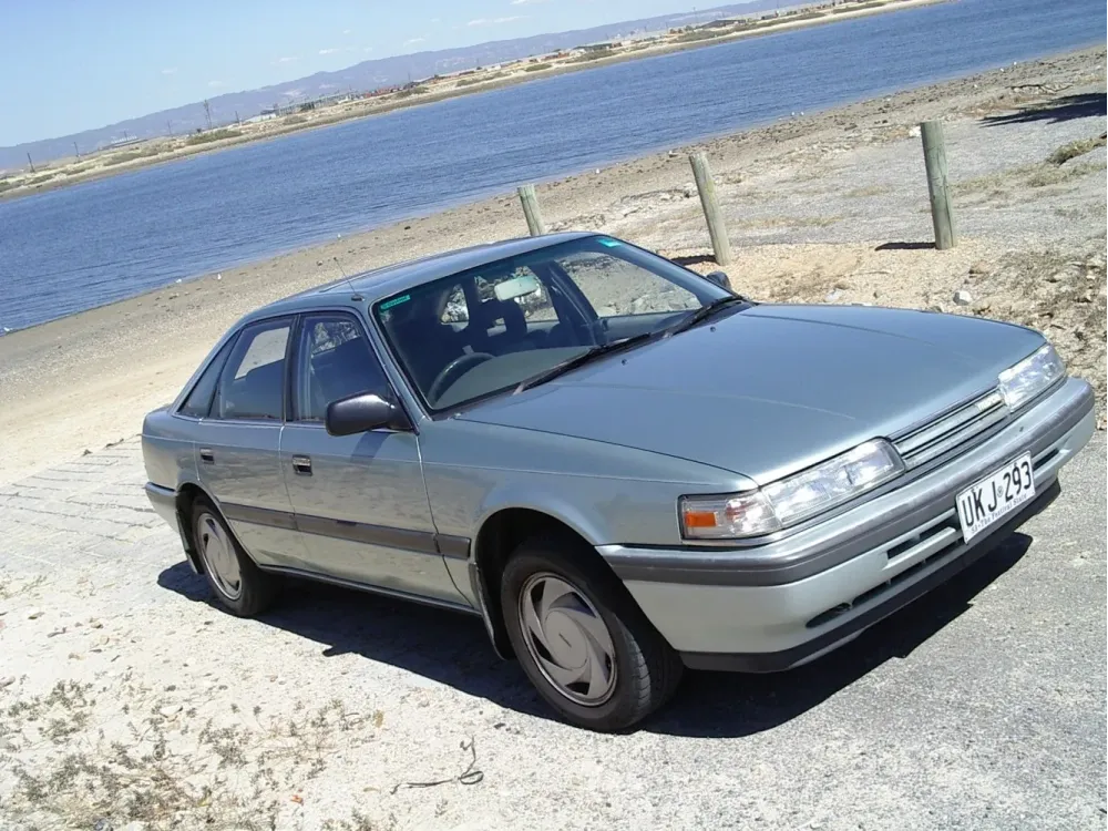 Mazda 626 III Hatchback (GD)