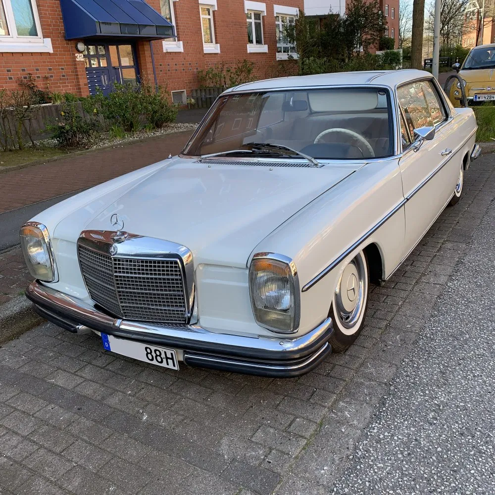 Mercedes-Benz /8 Coupe (W114)