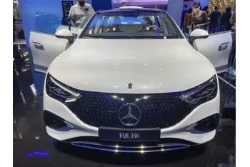 mercedes-benz eqe v295