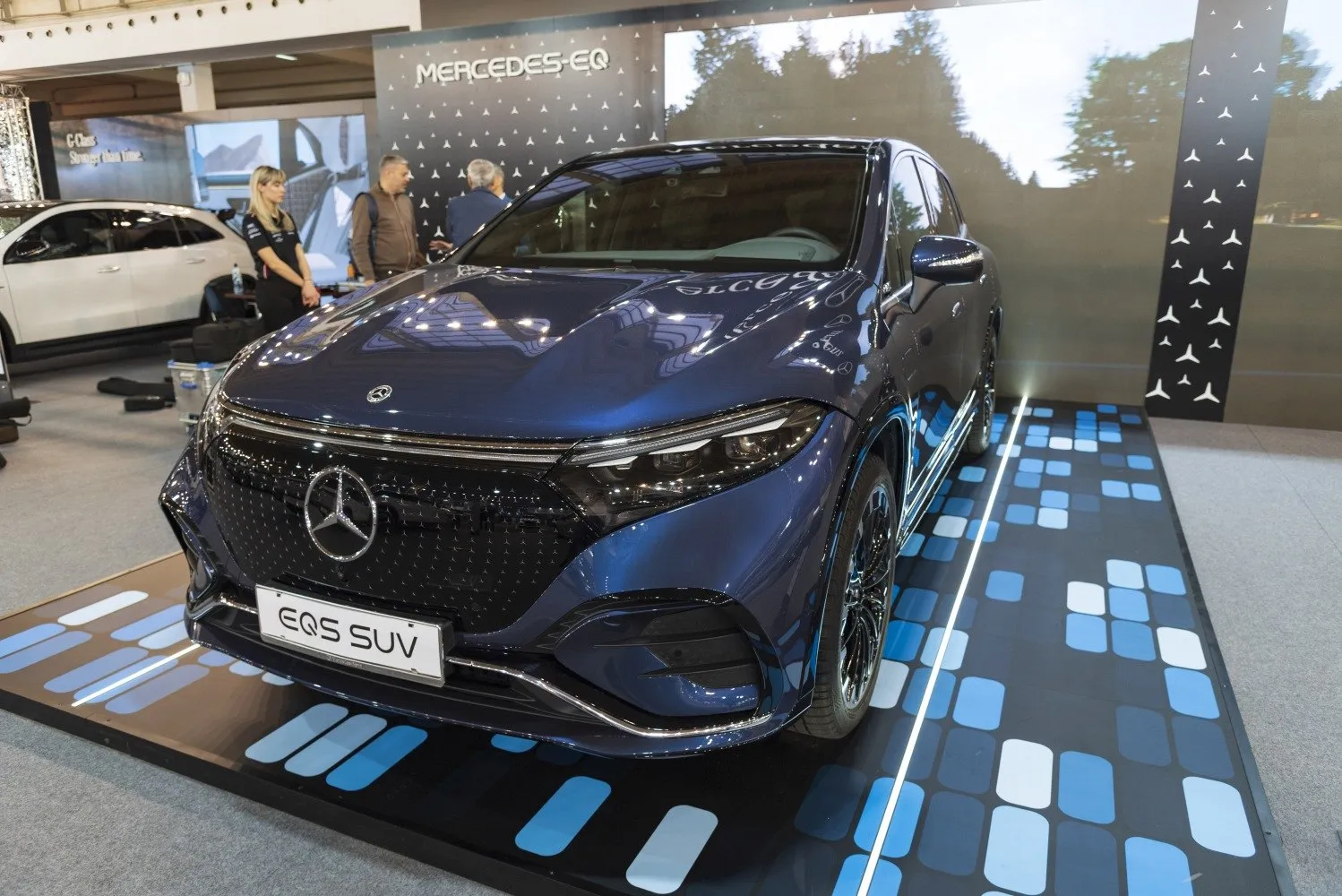 Image for Mercedes-Benz EQS SUV X296