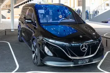 mercedes-benz eqt e420