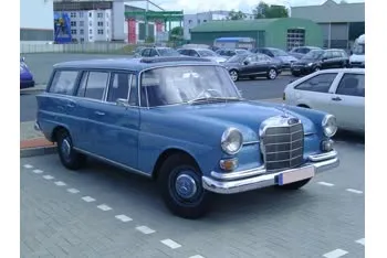 mercedes-benz fintail w112