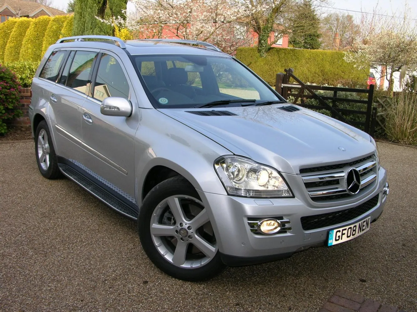 Mercedes-Benz GL X164