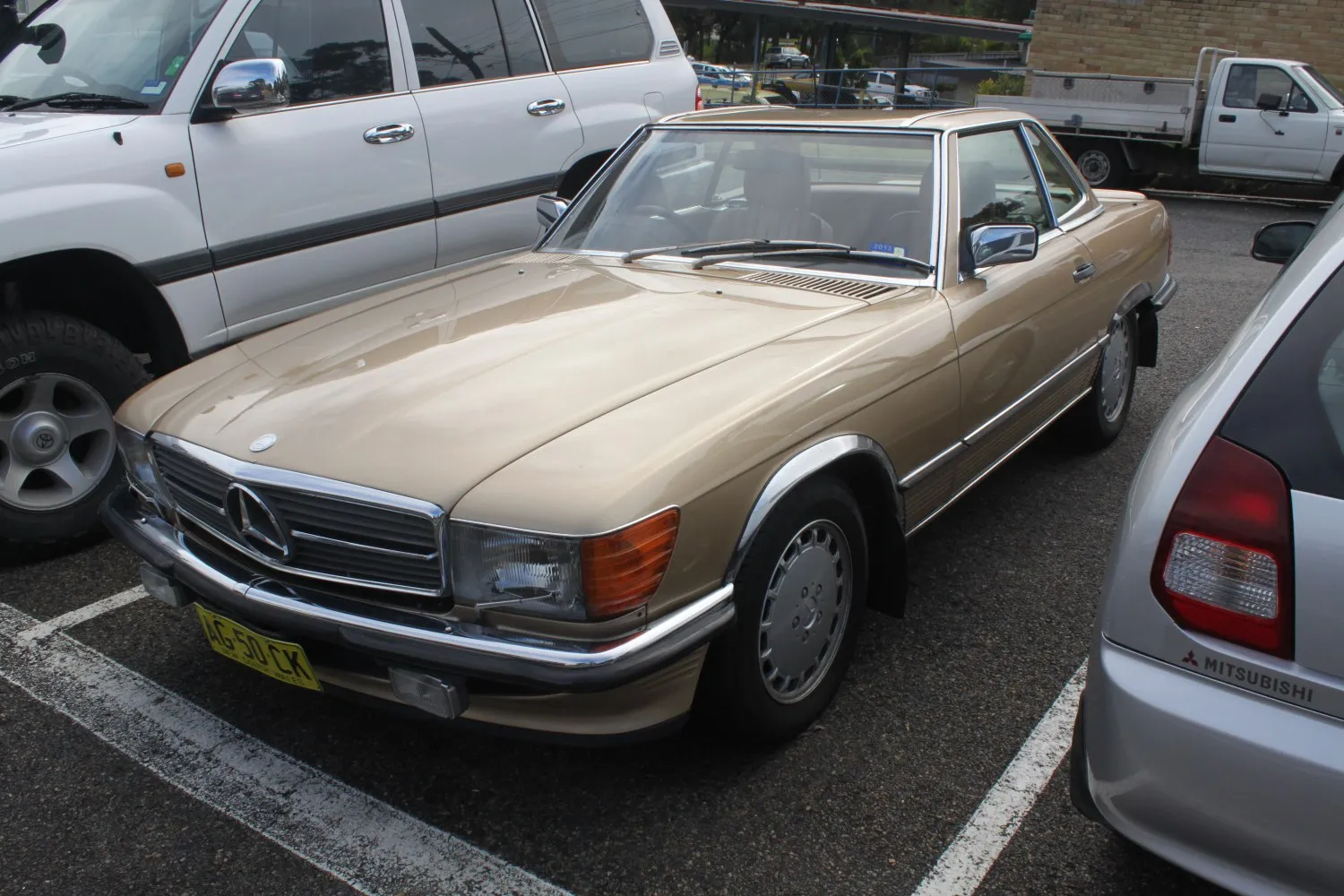 Image for Mercedes-Benz SL R107, facelift 1985